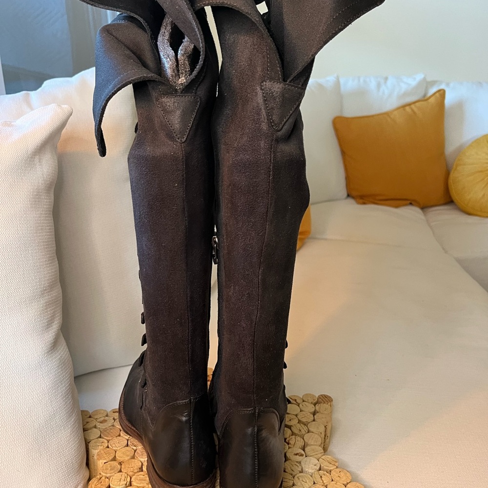Black Forest knee hi Boots - Picture 10 of 15